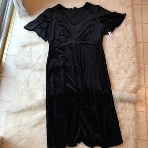 Old Navy black velvet dress